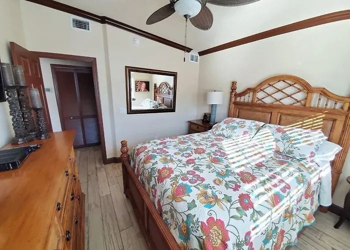 Hawaiian Cottage - Heated Pool Walk To The Beach
